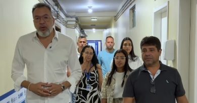 Prefeito Canella fiscaliza o funcionamento das unidades de saúde de Belford Roxo no Carnaval