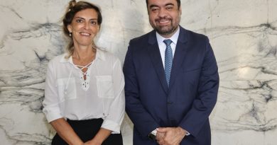 Governo do Estado homenageia cientista Tatiana Sampaio por avanço inédito no tratamento de lesões medulares