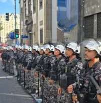 Governo do Estado reforça segurança nos megablocos com policiamento especializado em multidões