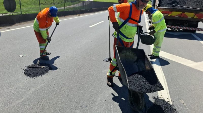 Após período de chuvas, Via Dutra passa por força-tarefa de recuperação do pavimento