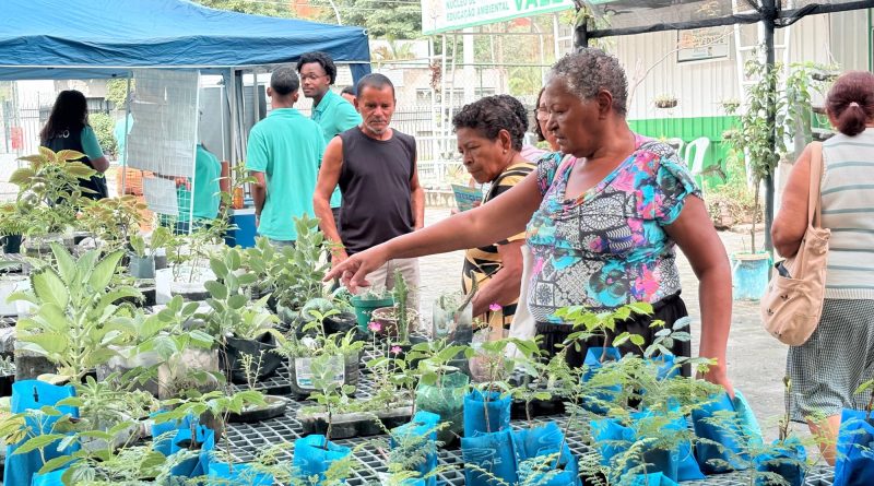 Raízes do Saber promove manhã de troca e acolhimento com idosos em Japeri