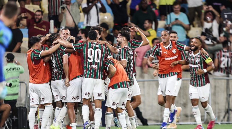 Fluminense não perdoa falha de Neto e vence o clássico com o Botafogo