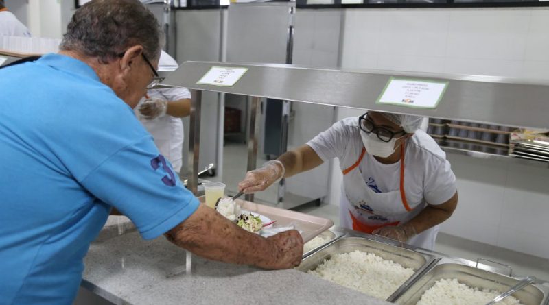 São Gonçalo: Restaurante do Povo funciona normalmente na segunda-feira de Carnaval e na Quarta de Cinzas