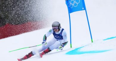 Lucas Pinheiro faz história e conquista ouro inédito nos Jogos Olímpicos de Inverno