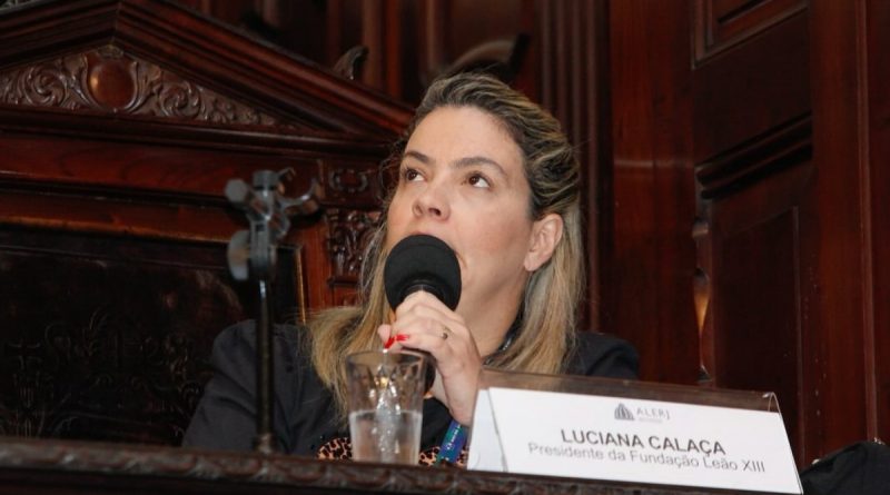 Governador Cláudio Castro nomeia Luciana Calaça como nova secretária de Educação