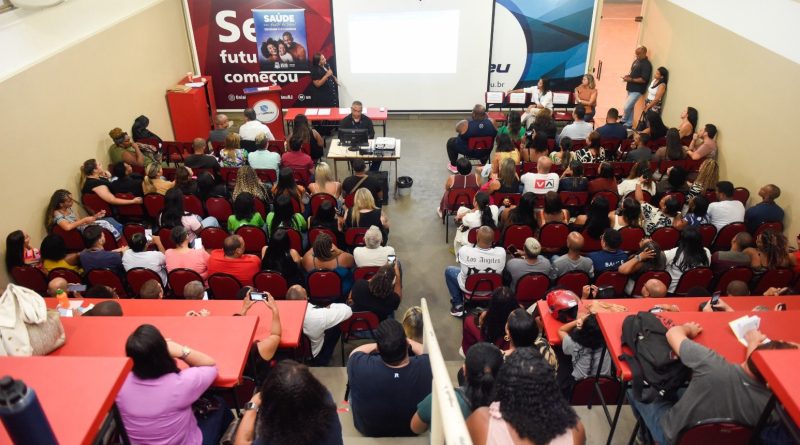 Oficina de Equidade em Saúde na Atenção&nbsp;Básica reúne 130 profissionais de saúde na Uniabeu