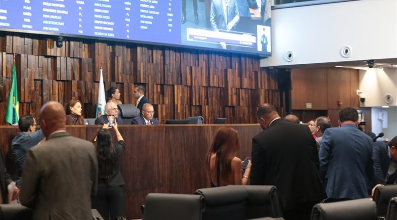 ALERJ aprova projeto de lei sobre prevenção às enchentes