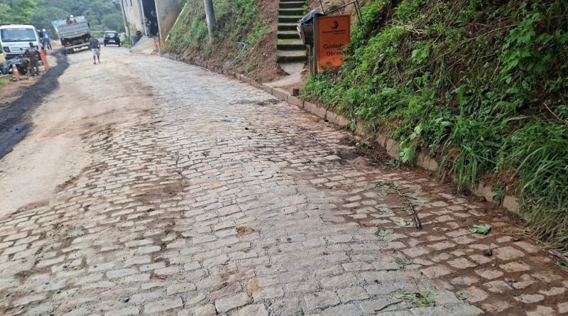 Águas da Imperatriz conclui recomposição de pavimento e libera tráfego na Rua Michael Rucker