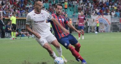 Bahia busca empate no fim com o Fluminense, e Brasileirão tem novo líder