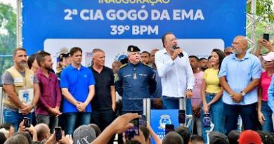 Prefeito de Belford Roxo Márcio Canella inaugura 2ª Companhia de Polícia, uma praça e o Campo do Vicentão no Gogó da Ema