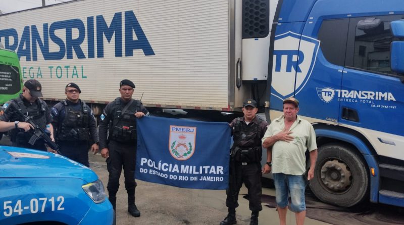 Carga de carnes, avaliada em R$ 850 mil, é recuperada no Complexo do Alemão