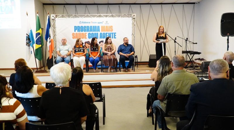 Agentes de saúde de Itaboraí celebram conclusão de curso técnico em cerimônia