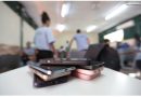 Pesquisa nacional do MEC avalia impacto da lei que regula o uso de celulares nas escolas