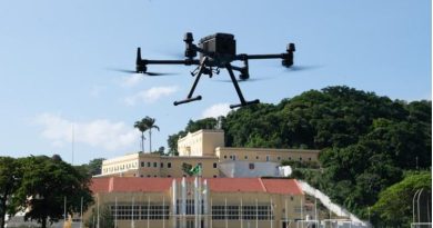 Exército desenvolve IA para coordenar ‘enxame de drones’ em operações militares