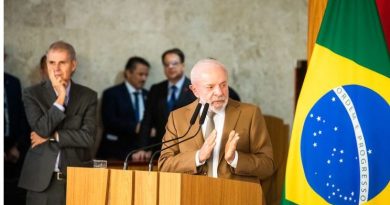 Lula anuncia investimentos na infraestrutura de transportes do Paraná