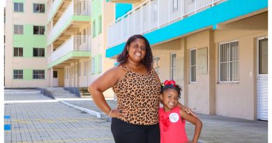 Governo do Estado realiza sorteio de 220 moradias no Complexo do Alemão