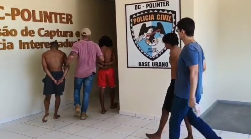 Polícia Civil descobre bunker do tráfico com porta de 350 quilos em casarão no Centro do Rio