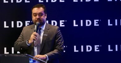 Cláudio Castro destaca recorde de investimentos no Rio de Janeiro e liderança energética durante seminário empresarial em São Paulo