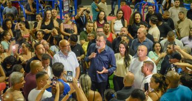 Prefeito Canella e vice Mariana Malta entregam cinco  praças  e creche revitalizadas e modernizadas em Belford Roxo