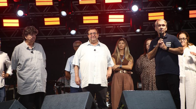 Anúncio da Viagem da Melhor Idade reúne mais de três mil pessoas em Volta Redonda