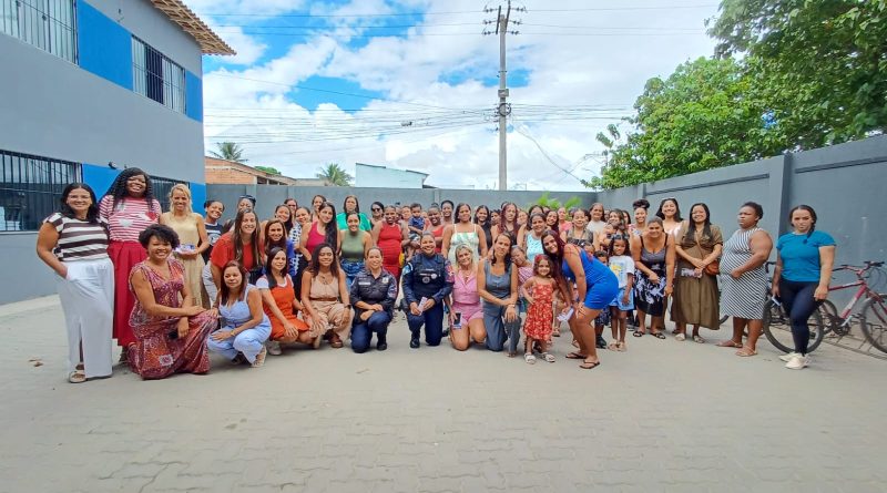 Patrulha Maria da Penha leva orientação sobre violência doméstica a escola em São Pedro da Aldeia