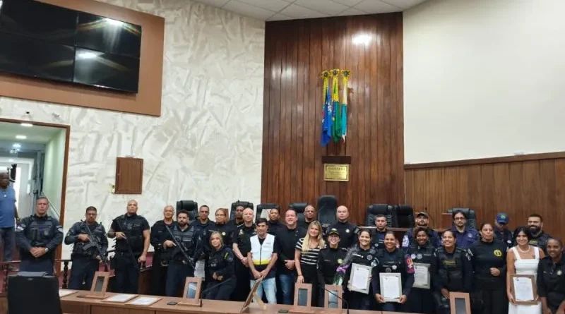 Patrulha Maria da Penha de Búzios é homenageada em solenidade em São João de Meriti
