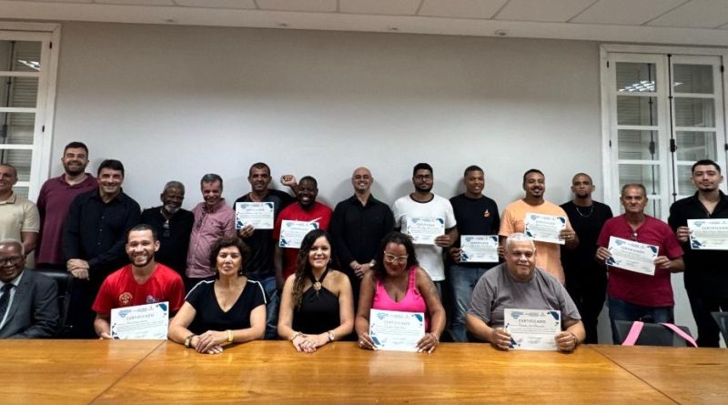 Em comemoração ao Dia da Mulher, Prefeitura de Três Rios abre inscrições para curso de Operador de Empilhadeira com incentivo ao público feminino