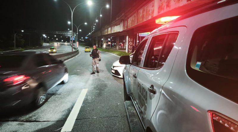 Procurado por homicídio é preso na entrada da Cidade Universitária