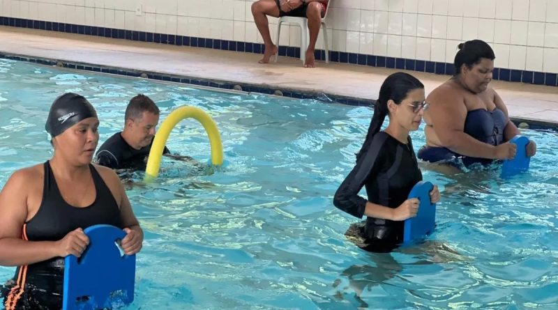 Secretaria da Pessoa com Deficiência de Búzios oferece aulas de hidroginástica para pessoas com deficiência física