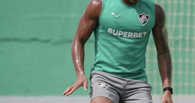 Hércules cita trunfo do Maracanã para Fluminense brigar pelo Brasileiro: ‘Decidido nos detalhes’