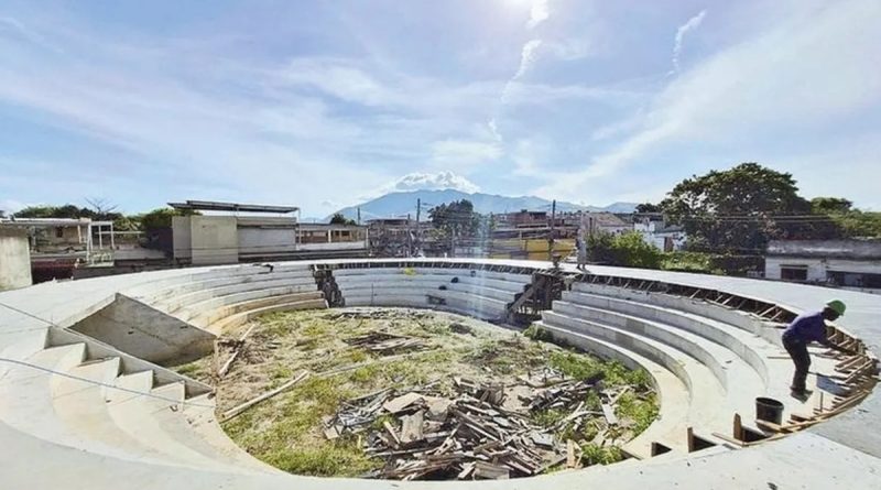 Mesquita comemora Dia do Circo com ainauguração de mais uma escola circense