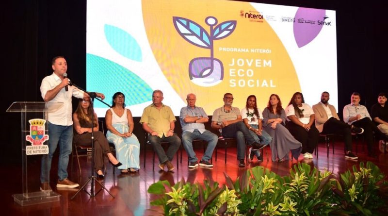Formatura do Niterói Jovem EcoSocial celebra transformação e novos caminhos para a juventude