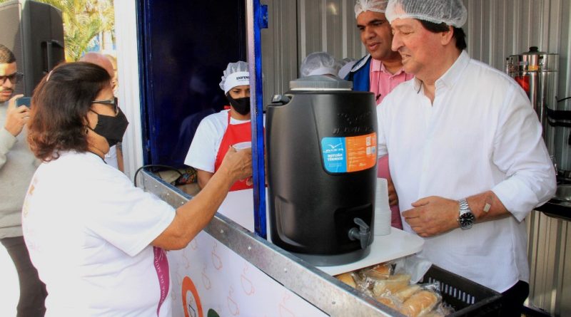 Governo do Estado inaugura Café do Trabalhador em Armação de Búzios