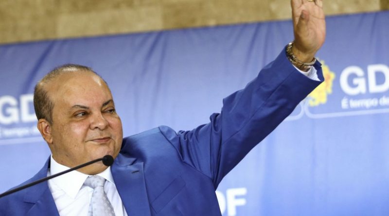 Governador do Distrito Federal renuncia para disputar vaga no Senado