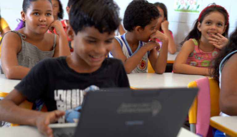 Governo do Brasil inaugura mais de 100 obras de educação em todo o País