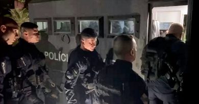 Polícia Militar apreende fuzis, drogas e veículos roubados em ações na Zona Sudoeste