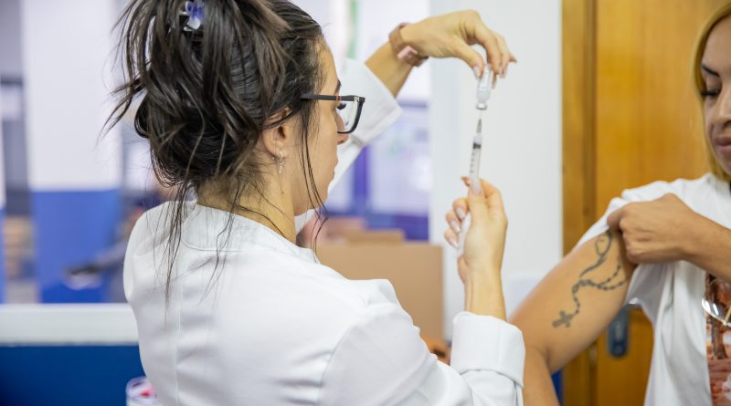 Vacinação contra a influenza começa com Dia D neste sábado