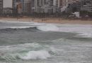 Alerta da Marinha prevê ondas de até 3 metros no litoral do Rio a partir desta terça-feira
