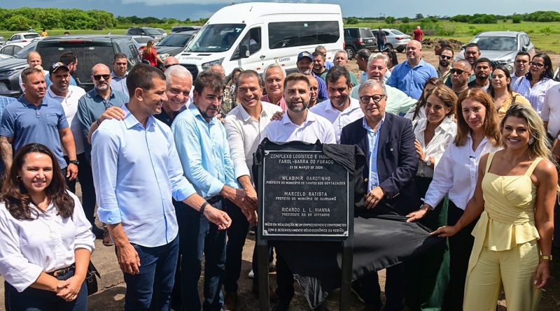 Campos: Após 30 anos de espera, Complexo Farol-Barra do Furado tem pedra fundamental lançada