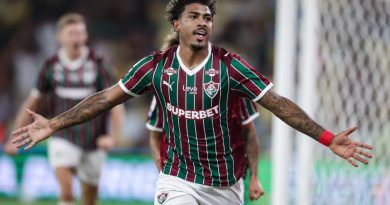 John Kennedy emplaca sequência de gols decisivos e aumenta fama no Fluminense