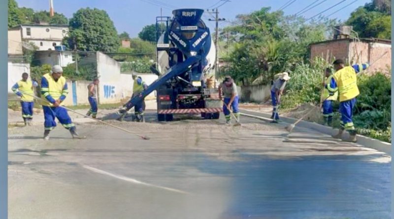 Prefeitura de Belford Roxo e Governo do Estado realizam obras de pavimentação  na Estrada das Pedrinhas e no Vale das Mangueiras