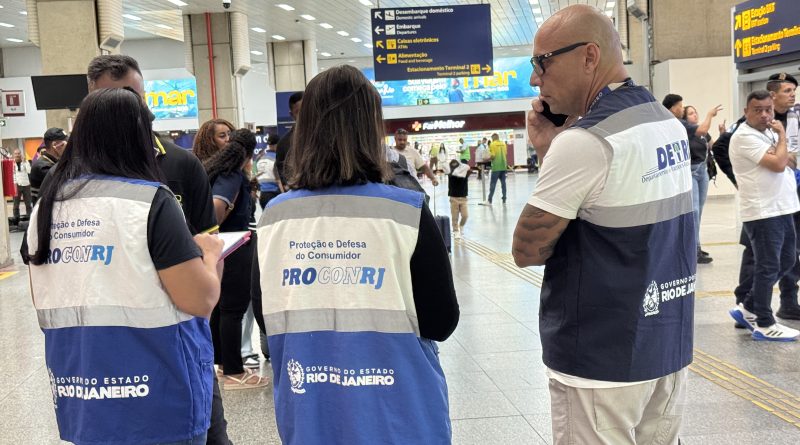 Operação no aeroporto Internacional: RioGaleão é autuada e veículos irregulares são interditados em ação contra transporte clandestino