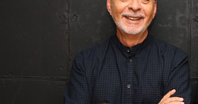 Gilson Peranzzetta comemora 80 anos com show especial no Jardim Botânico do Rio