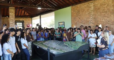 Museu do Sal é tema de projeto que mobiliza alunos da região e resulta em produção literária