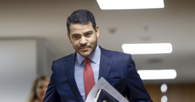 Jorge Messias é sabatinado na CCJ do Senado para vaga no STF