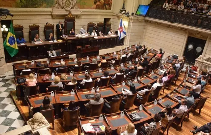 Abusos de planos de saúde entram na pauta de audiência pública na Câmara do Rio de Janeiro
