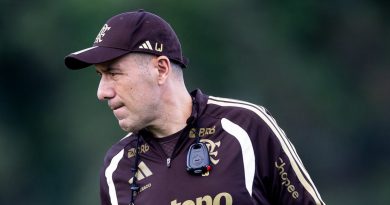 Leonardo Jardim completa um mês no Flamengo e reencontra Fluminense, rival da estreia