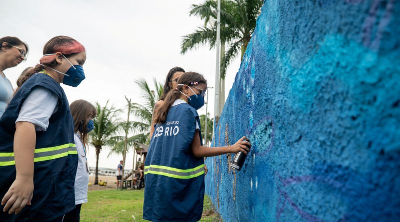 Praia da Bica, na Ilha do Governador, celebra avanços na recuperação ambiental