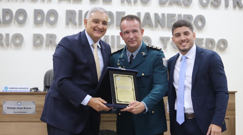 Câmara Municipal realiza sessão solene pelos 34 anos de Rio das Ostras