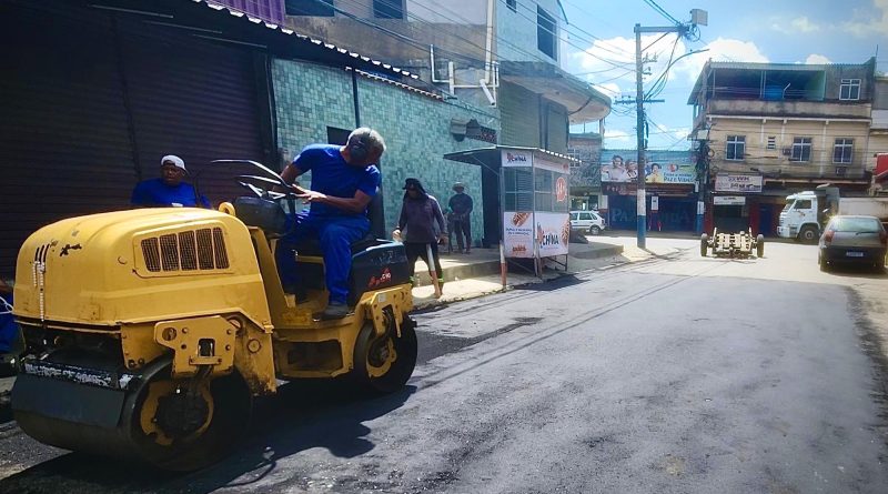 Belford Roxo: Prefeitura e Governo do Estado realizam obras&nbsp;de pavimentação com novo asfalto no Lote XV e Piam